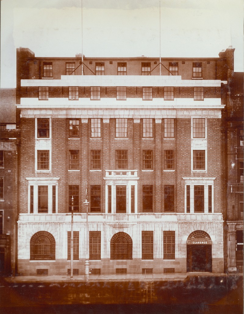 Clarence Hotel, Wellington Quay - UCD Digital Library