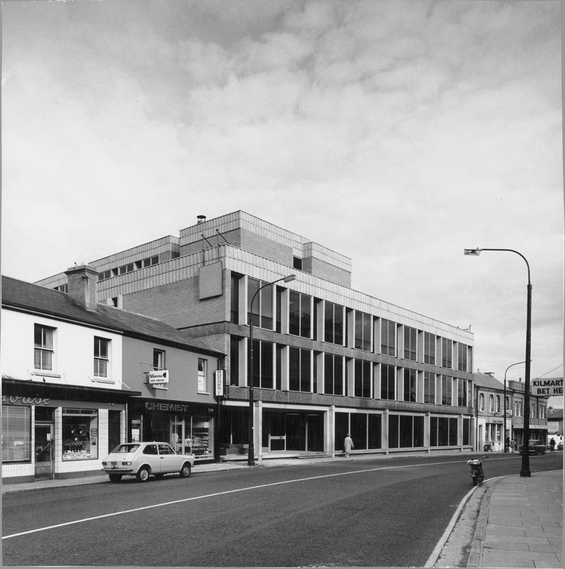 Computer Centre for AIB, Donnybrook - UCD Digital Library